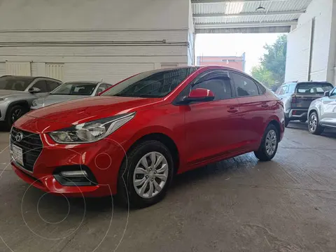 Hyundai Accent Sedan GL usado (2022) color Rojo precio $260,000