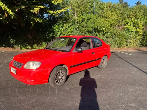 Hyundai Accent 1.4 GL usado (2005) color Rojo precio $2.800.000