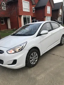 Hyundai Accent 1.4 GL Ac usado (2019) color Blanco precio $7.760.000