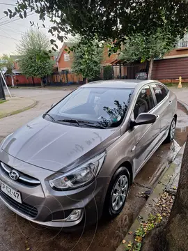 Hyundai Accent 1.4 GL Ac usado (2018) color Gris precio $7.300.000