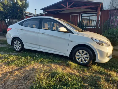 Hyundai Accent 1.4 GL usado (2018) color Blanco precio $100.000.000