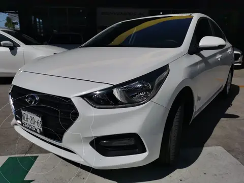 foto Hyundai Accent HB GL Mid usado (2021) color Blanco precio $283,000