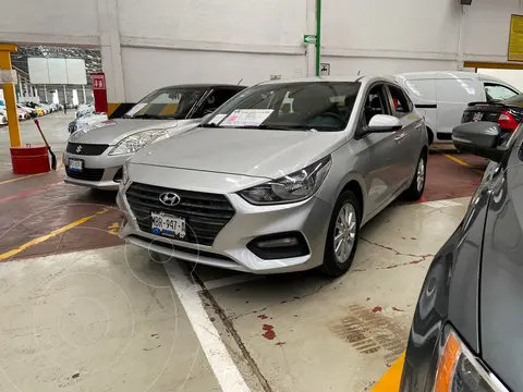 Hyundai Accent HB GL Mid usado (2019) color Plata financiado en mensualidades(enganche $72,000 mensualidades desde $7,000)