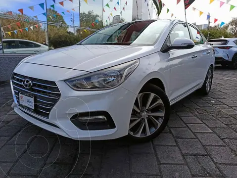 Hyundai Accent HB GLS Aut usado (2018) color Blanco financiado en mensualidades(enganche $66,225 mensualidades desde $6,457)