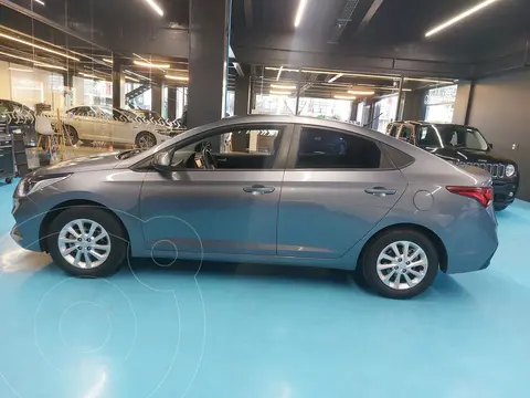 Hyundai Accent HB GL Mid usado (2020) color Gris precio $230,000