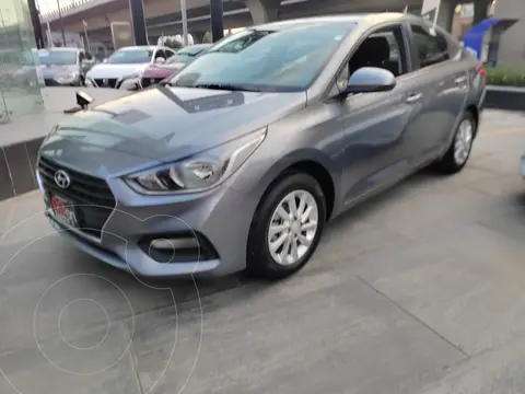 Hyundai Accent HB GL Aut usado (2019) color Gris financiado en mensualidades(enganche $62,675 mensualidades desde $4,793)