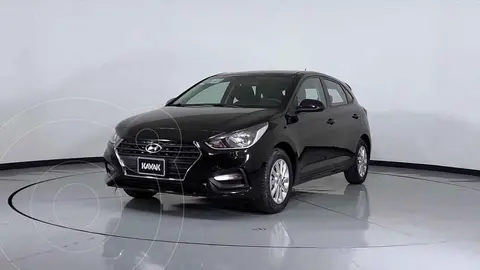 Hyundai Accent HB GL Mid usado (2018) color Negro precio $242,999