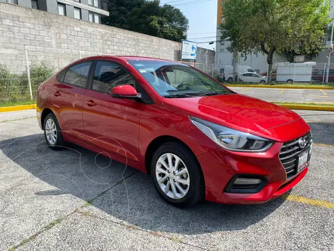 Hyundai Accent MID Aut usado (2020) color Rojo precio $222,000