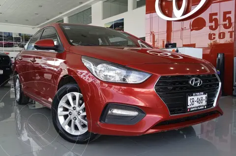 Hyundai Accent HB GL Mid Aut usado (2018) color Rojo precio $195,000