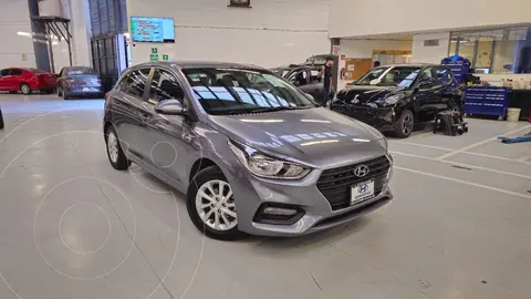 Hyundai Accent HB GL Mid usado (2018) color Gris precio $225,900