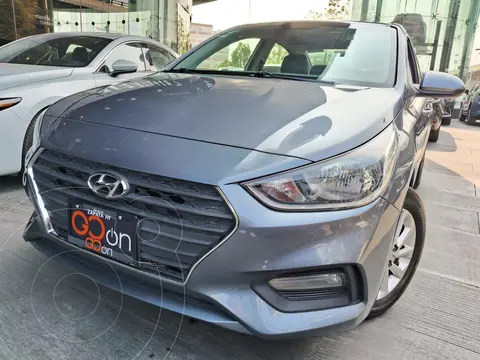 Hyundai Accent HB GL Mid Aut usado (2020) color Gris financiado en mensualidades(enganche $56,952 mensualidades desde $4,355)