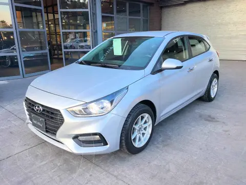 Hyundai Accent GL usado (2022) color Plata precio $245,000