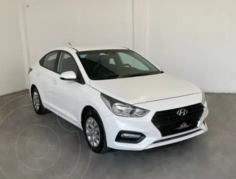 Hyundai Accent HB GL Mid Aut usado (2018) color Blanco financiado en mensualidades(enganche $53,481 mensualidades desde $4,123)