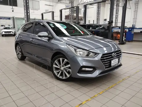 Hyundai Accent HB GLS Aut usado (2020) color Gris precio $265,000