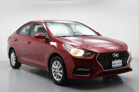 Hyundai Accent HB GL Mid usado (2021) color Rojo precio $282,000