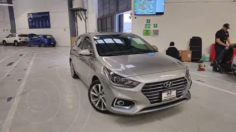 Hyundai Accent GLS Aut usado (2022) color Gris precio $305,900