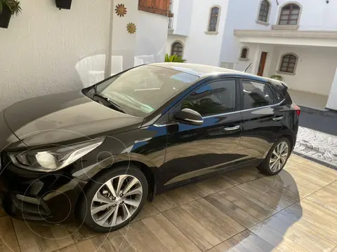 Hyundai Accent GL usado (2020) color Negro precio $250,000