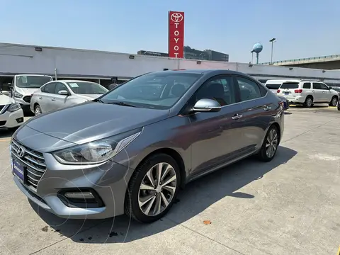 Hyundai Accent HB GLS Aut usado (2018) color Plata precio $289,000