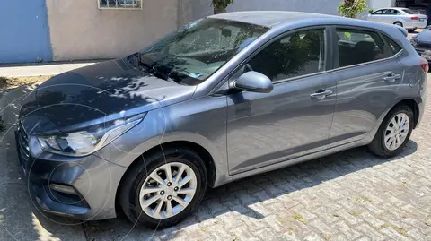 Hyundai Accent HB GL Mid usado (2018) color Gris precio $225,000