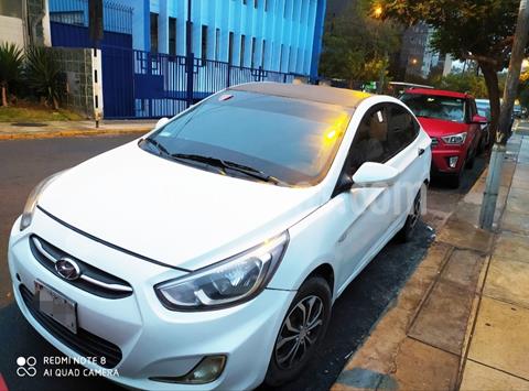 foto Hyundai Accent 1.4L  K6 usado (2016) color Blanco precio $30,000
