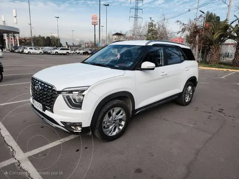 Hyundai Creta Grand 2.0L Plus usado (2024) color Blanco precio $17.900.000