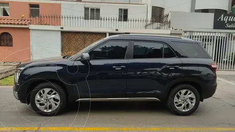 Hyundai Creta Grand Comfort Aut usado (2024) color Azul precio u$s23,899