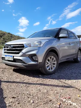 Hyundai Creta Style usado (2023) color Plata precio $24.000.000
