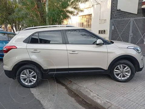 Hyundai Creta GL usado (2016) color Beige Luna precio u$s20.000