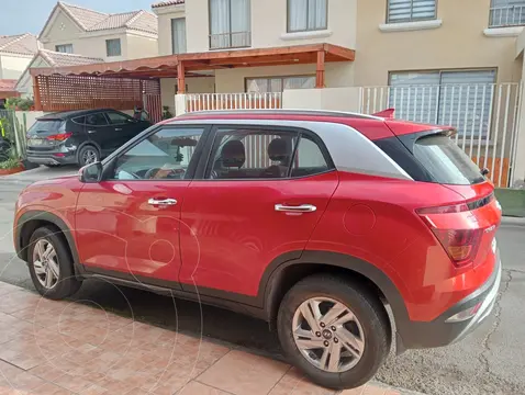 Hyundai Creta 1.5L Value usado (2022) color Naranja precio $13.500.000