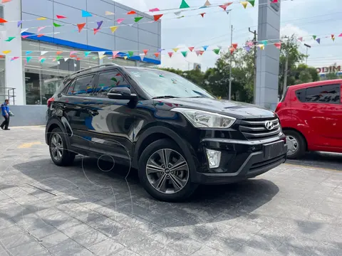 Hyundai Creta GLS Aut usado (2018) color Negro precio $300,000