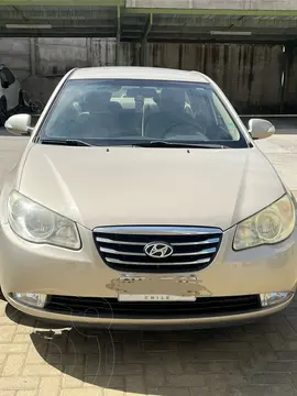 Hyundai Elantra 1.6L GLS usado (2010) color Bronce precio $5.300.000