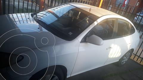 foto Hyundai Elantra GLS 1.6 usado (2010) color Blanco precio $5.000.000