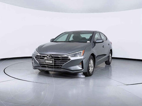 Hyundai Elantra GLS Aut usado (2019) color Gris precio $292,999