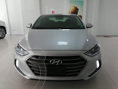 foto Hyundai Elantra GLS Premium usado (2018) color Plata Dorado precio $239,900