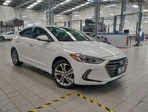 Hyundai Elantra Limited Tech Navi Aut usado (2018) color Blanco precio $335,000