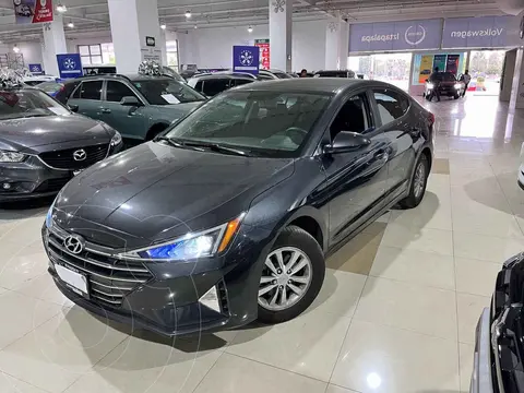 Hyundai Elantra GLS usado (2020) color Gris precio $290,000