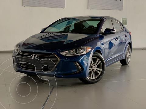 foto Hyundai Elantra GLS Premium usado (2018) color Azul precio $245,000