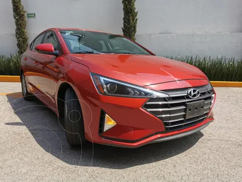Hyundai Elantra GLS usado (2019) color Rojo financiado en mensualidades(enganche $70,000 mensualidades desde $7,266)