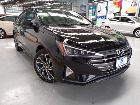 Hyundai Elantra Limited Tech Navi usado (2019) color Negro precio $394,900