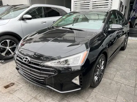 Hyundai Elantra Limited Tech Navi Aut usado (2019) color Negro precio $279,900