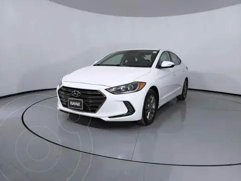 Hyundai Elantra GLS Premium Aut usado (2017) color Blanco precio $250,999