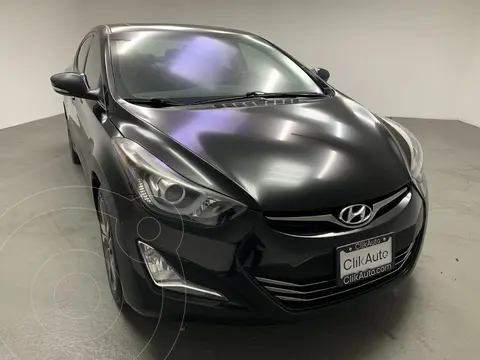 Hyundai Elantra Limited Tech Aut usado (2016) color Negro precio $265,000