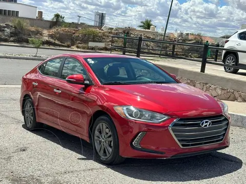 Hyundai Elantra GLS Aut usado (2017) color Rojo precio $228,000