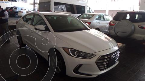 foto Hyundai Elantra GLS Premium usado (2018) color Blanco precio $249,000