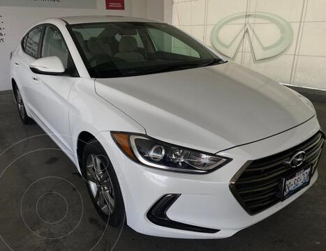 Hyundai Elantra GLS Premium Aut usado (2018) color Blanco precio $299,800