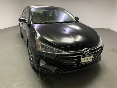 Hyundai Elantra Limited Tech Navi Aut usado (2019) color Negro precio $362,000