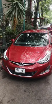 Hyundai Elantra GLS Aut usado (2015) color Rojo precio $185,000