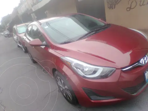 Hyundai Elantra GLS Aut usado (2015) color Rojo precio $158,000