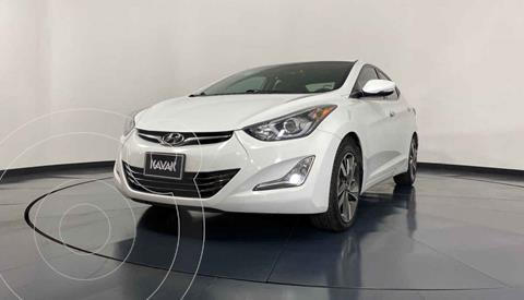 foto Hyundai Elantra Limited Tech Aut usado (2015) color Blanco precio $189,999