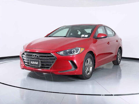 Hyundai Elantra GLS Aut usado (2017) color Rojo precio $244,999
